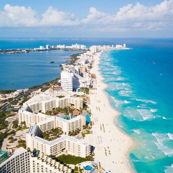 Cancun National Holidays Package